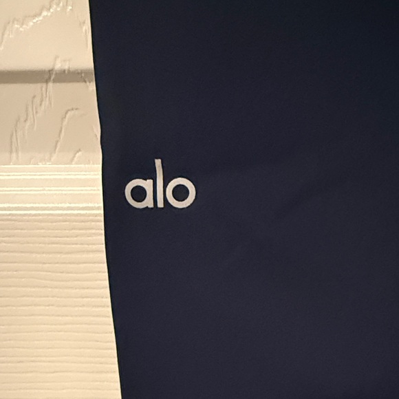 504 Alo Yoga High Waist Ripped Warrior Leggings XS Navy Blue Sculpting - Picture 5 of 6